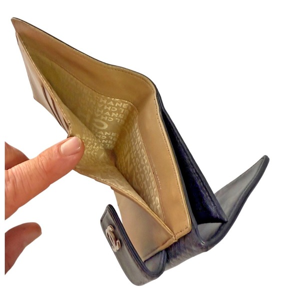 Chanel Calfskin Wallet Black Leather Camel Women's Bifold Timeless 2 COAs Card - Picture 8 of 14